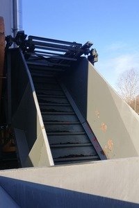 Banda transportadora de residuos de la planta meriólisis